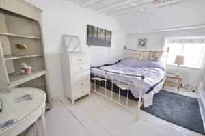 Bedroom- click for photo gallery